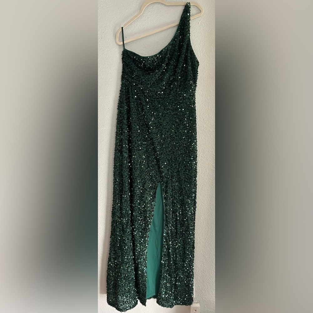 One Shoulder Split Thigh Sequin Formal Dress